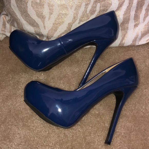 Luxury Royal Blue Patent - Heels - Picture 3 of 8